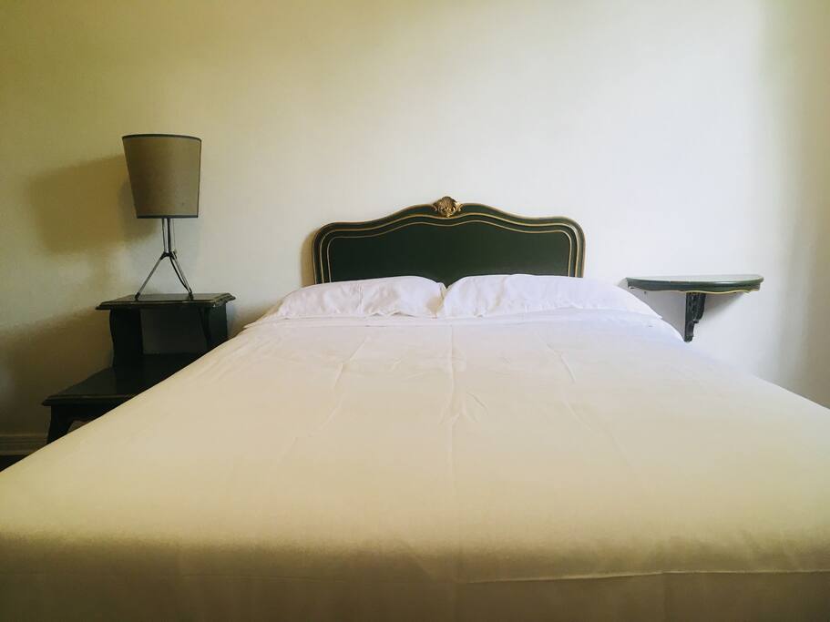 Cama matrimonial