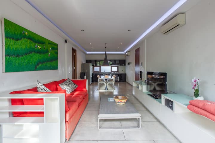 Luxury lounging, heart of Seminyak
