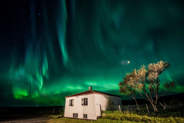 Airbnb Dyrholaey Vacation Rentals Places To Stay Iceland