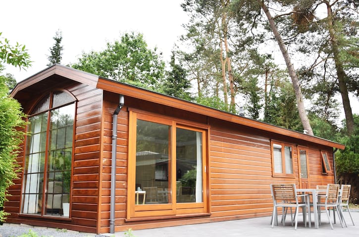 Gezellige En Moderne Bungalow Op De Veluwe Bungalows For Rent In Beekbergen Gelderland Netherlands