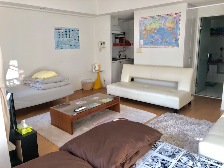 MAX 5P can stay
3 shingle beds
2 sofa beds
2futons
No smoking
Double lock
Check in from3pm
Check out 11am
440ppt Pocket speed wifi paid rental service
Luggage Storage Service(1Luggage Price/2hour ¥1000)
Clean Up Room Service(¥7000)
★The bath is already repaired!
最大5名様ステイ
シングルベッド3
ソファベッド2
布団2セット
禁煙
2重ロック
チェックイン15時〜
チェックアウト11時
ポケットWIFIレンタルサービス
荷物預かりサービス/1個の荷物価格
(2hour ¥1000)