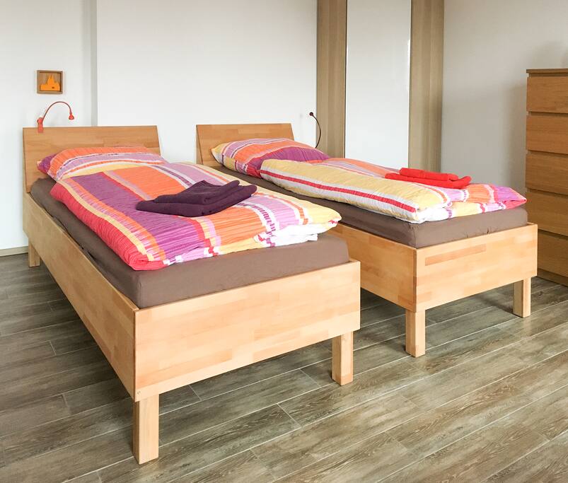 You can separate the beds if you want.