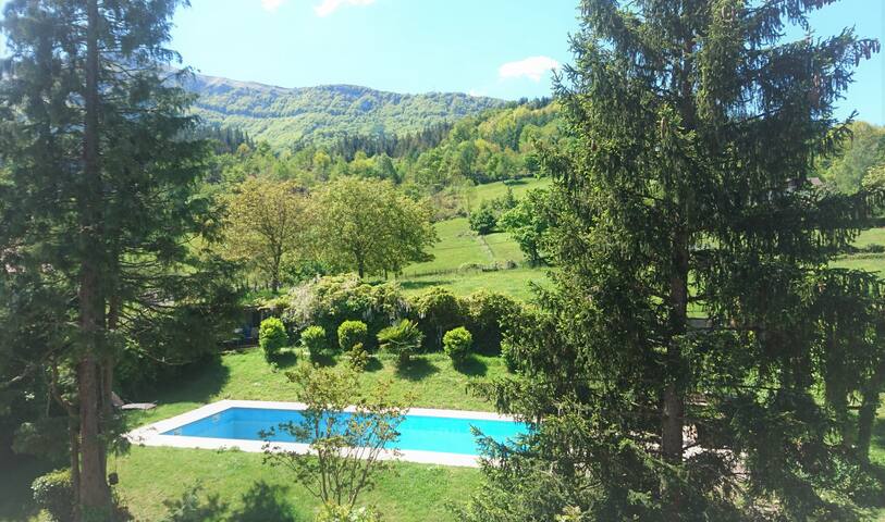 Preciosa casa en un entorno rural gallery image 3