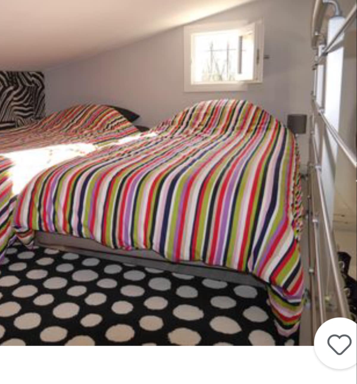 Mezzanine พร้อมเตียงใหม่ 2 หลัง 90X200