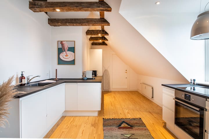 Town Hall penthouse by Daniel&Jacob’s gallery image 4