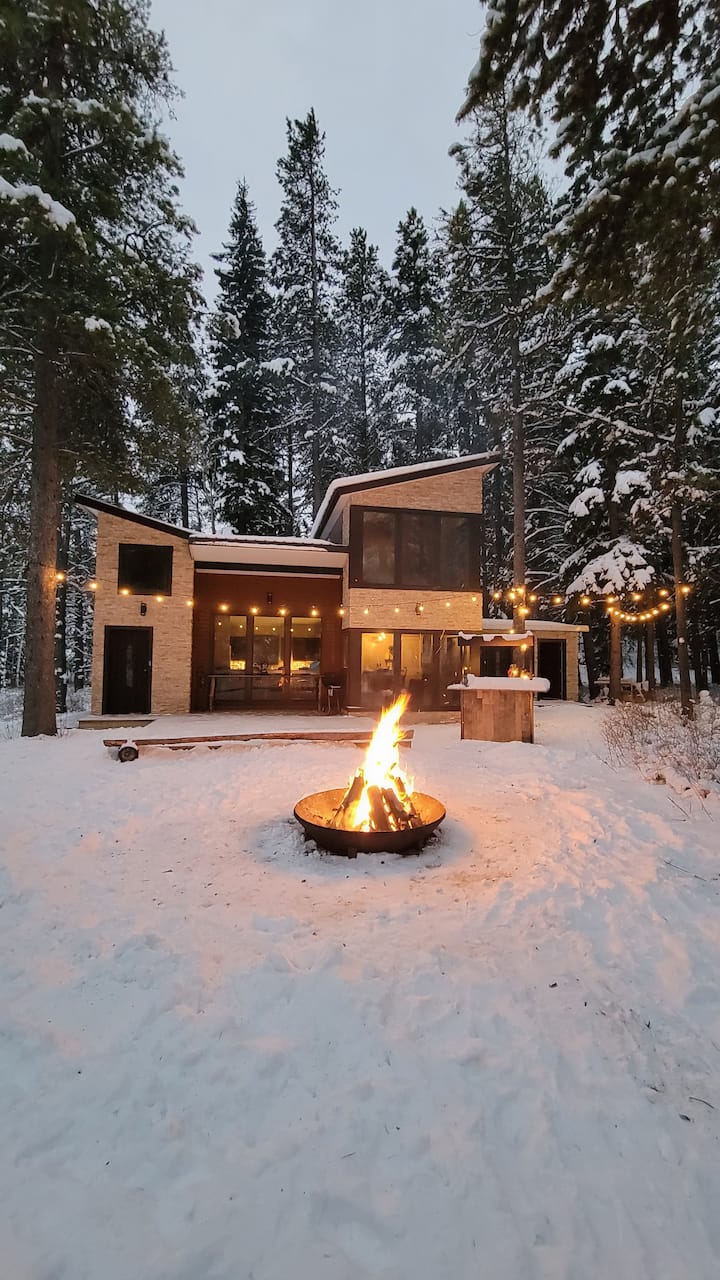 Waterton Park Cabin Vacation Rentals Alberta, Canada Airbnb