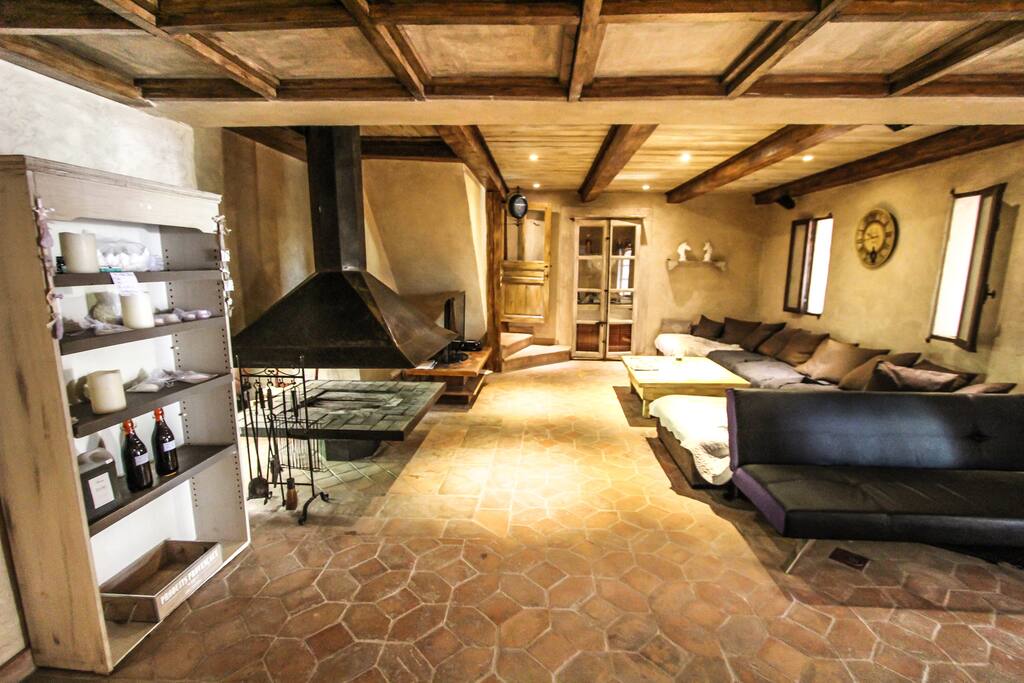 Salon - Living room