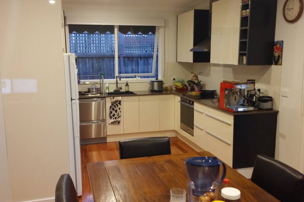 Well equipped kitchen and the best coffee in Melbourne!!!