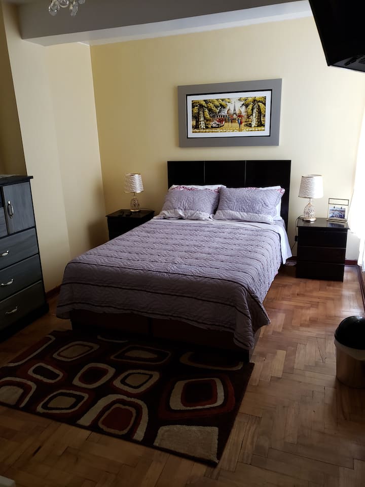 غرفة النوم 2