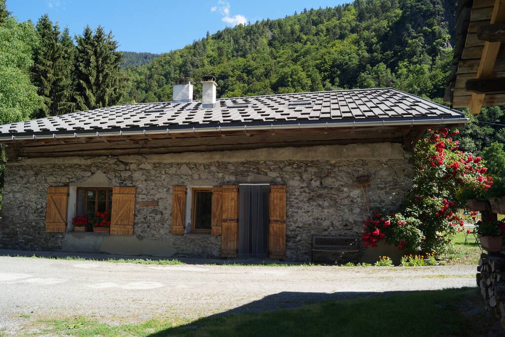 entrée indépendante