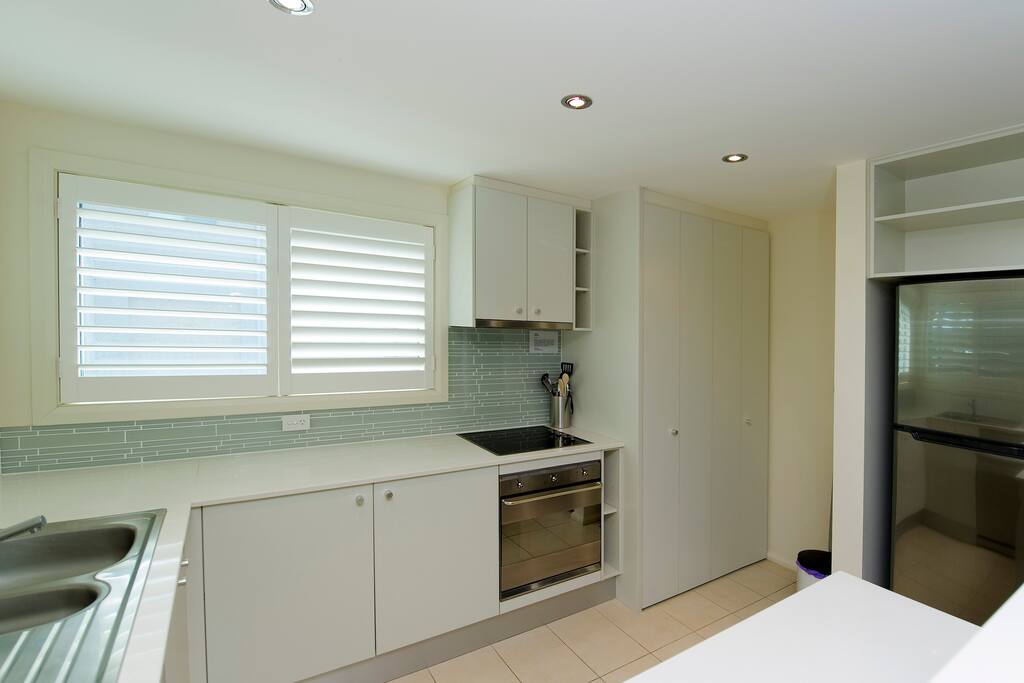 Kitchen with dishwasher