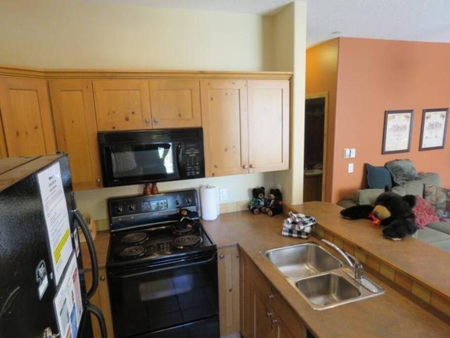 Kitchen and Bar