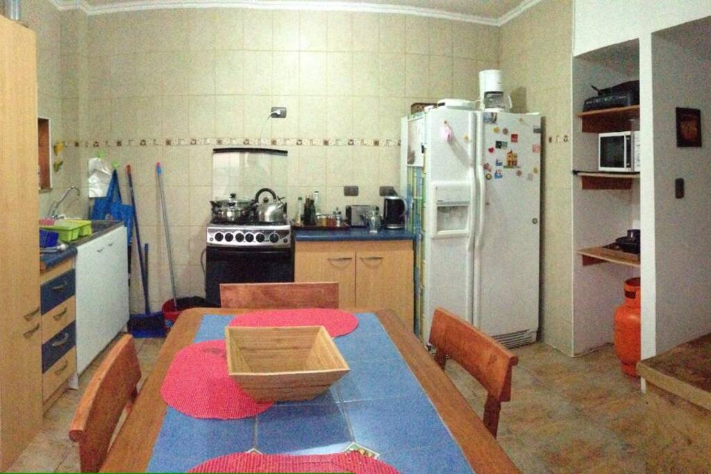 Cocina y comedor