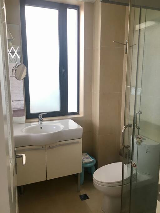 洗手间
Bathroom