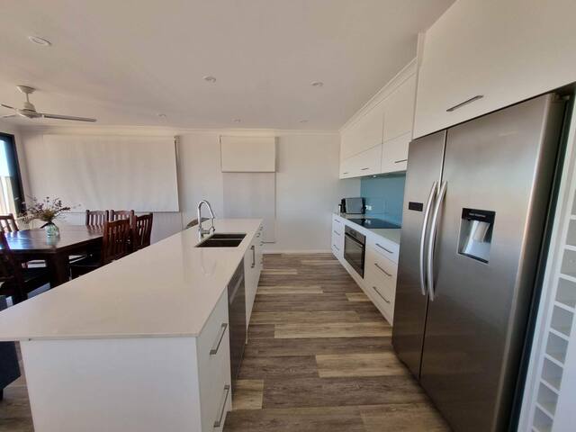 Marina Escape gallery image 5