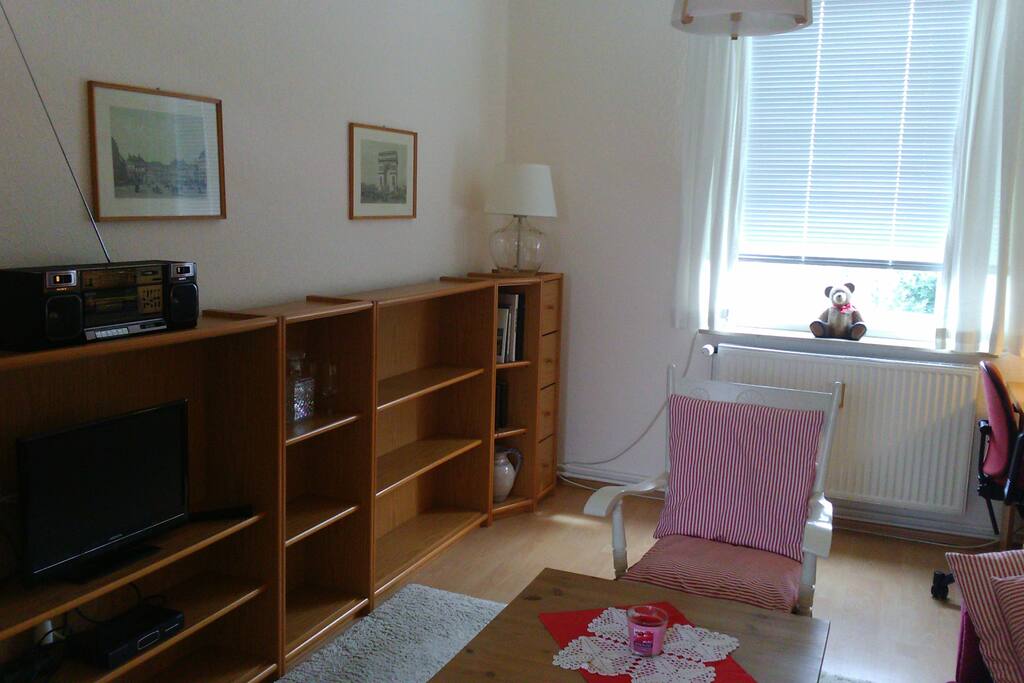 Blick ins Wohnzimmer