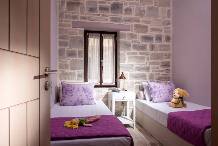 Phaistos Villas – Crete Poolside Luxury Retreats gallery image 4