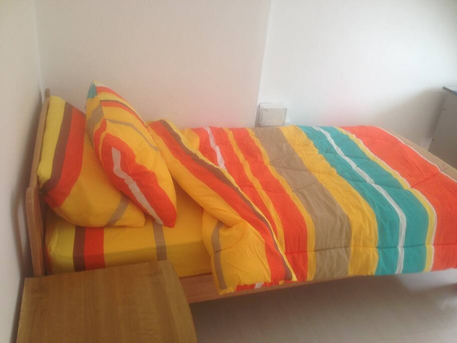 1 X Single Bed