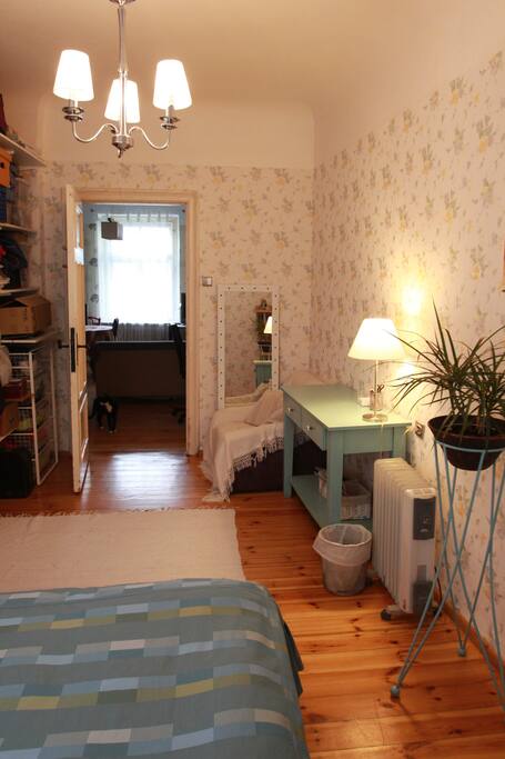 Guests bedroom