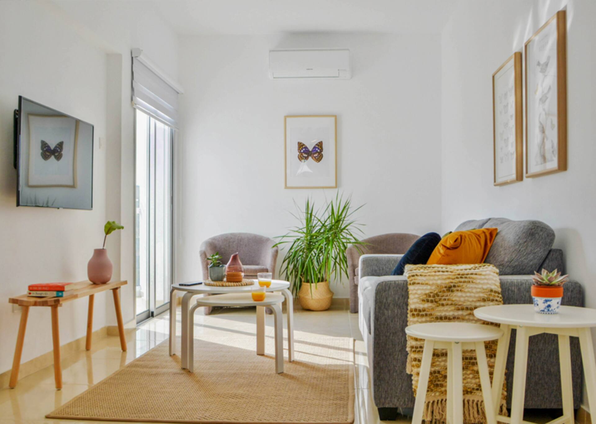 Phaedrus Living: Seaside Luxury Flat Lighthouse 67