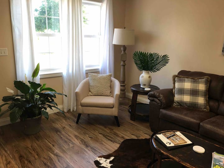 The Barrel Head Farm stays for Rent in Loretto, Kentucky, United