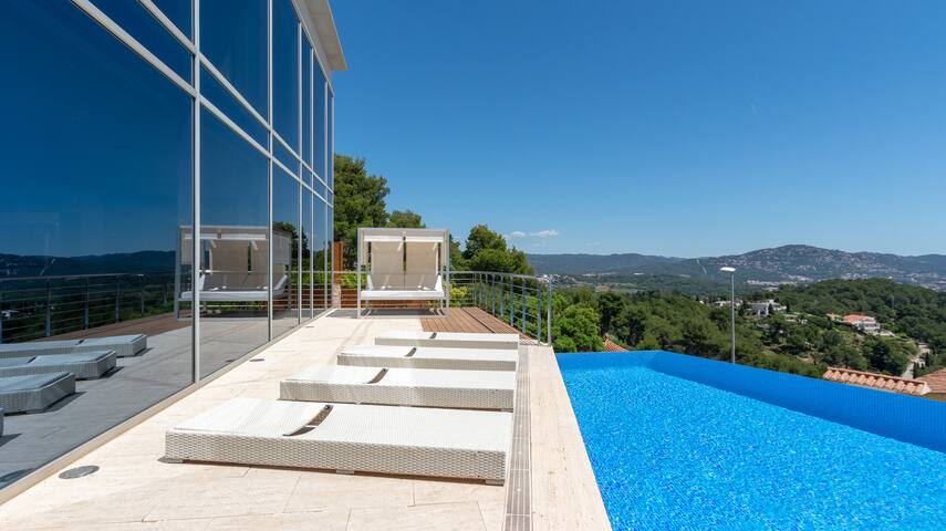 ★ CoastalVillas – Villa Zen ★ luxury&sea views gallery image 4