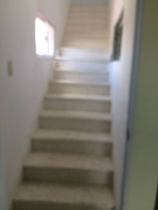 escalera de acceso