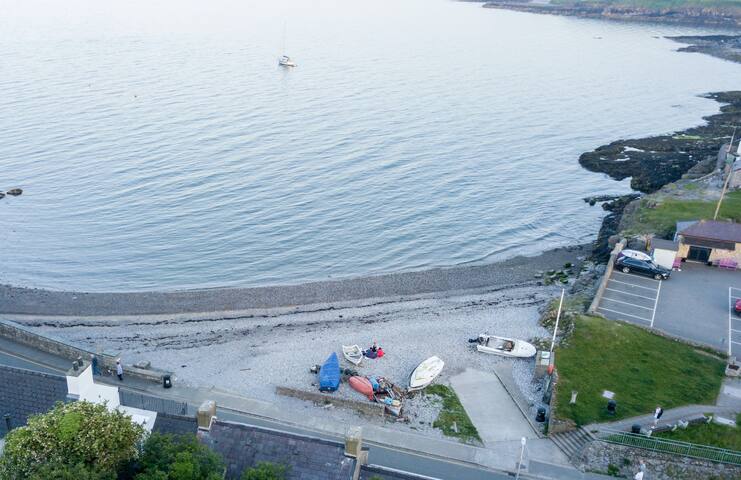 Idyllic Beach Cottage Moelfre Cottages For Rent In Isle Of