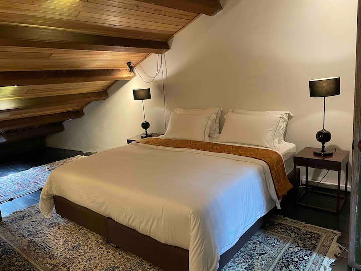 Attic room with 1 king size bed