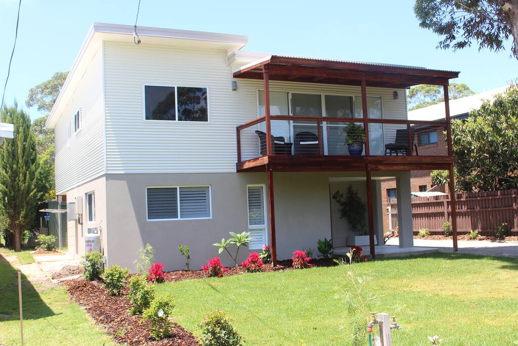 Broulee Break House