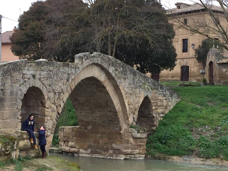 Puente Romano y Priorato