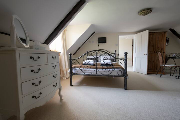 Соба во Елм 