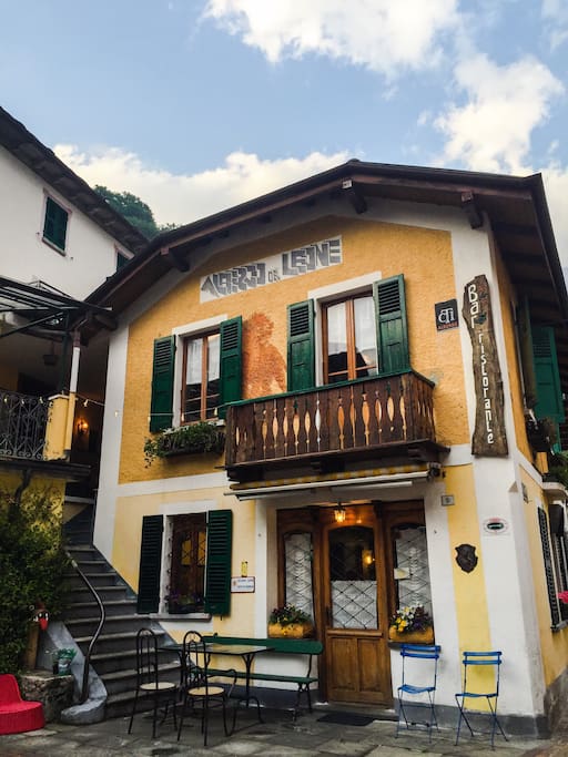 La facciata del LEONE / Our painted facade