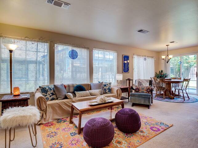 Airbnb Mount Shasta Holiday Rentals Places To Stay
