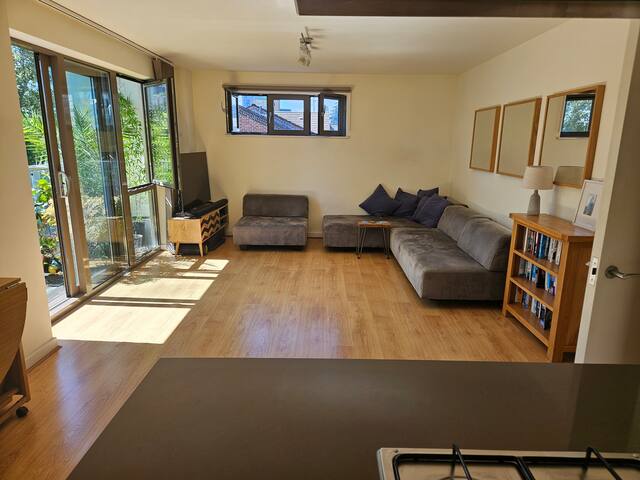 Beautiful apartment 10 mins walk to Tower Bridge gallery image 4