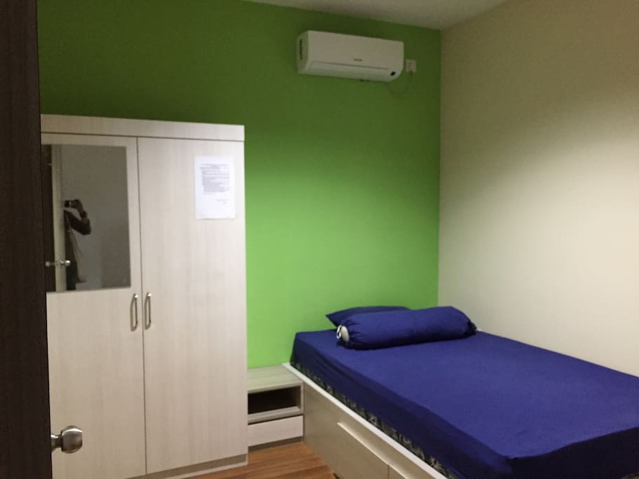 kamar single