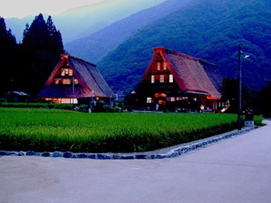 -About a 40 minute by car from The World Heritage Gassho-zukuri Village of Gokayama