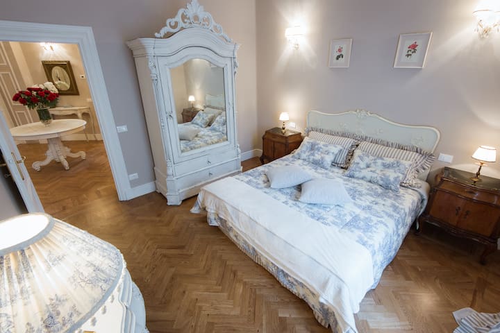 Spacious Apartament with Daily Cleaning Available!