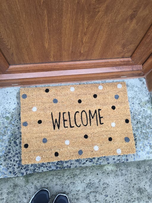 Welcome/Croeso