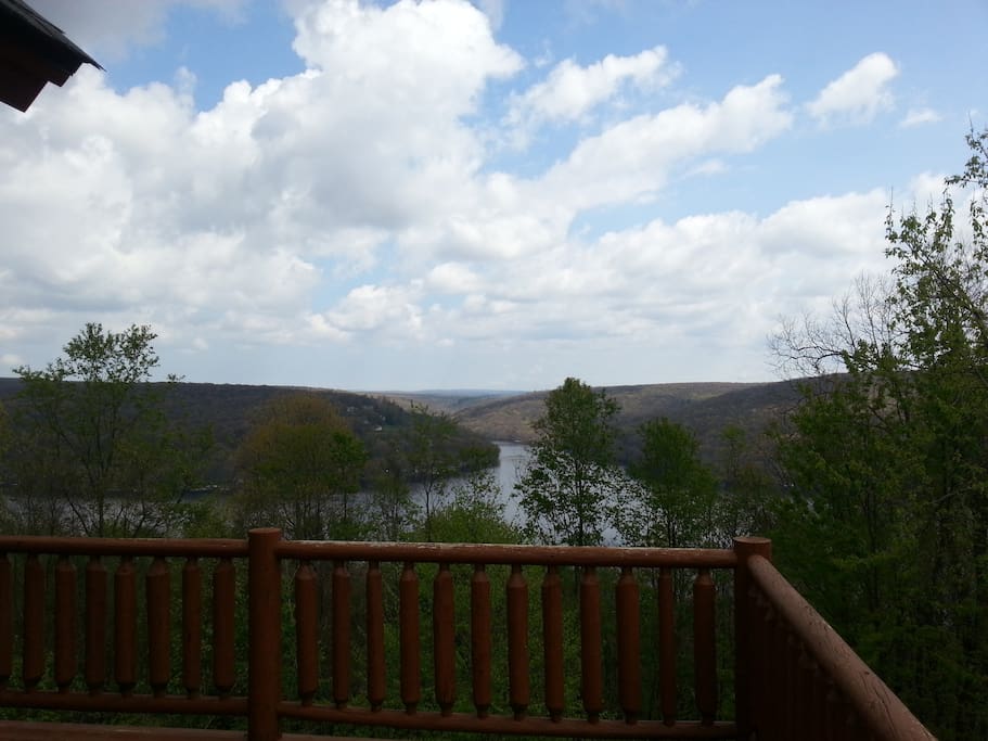 Lakeviews from side porch