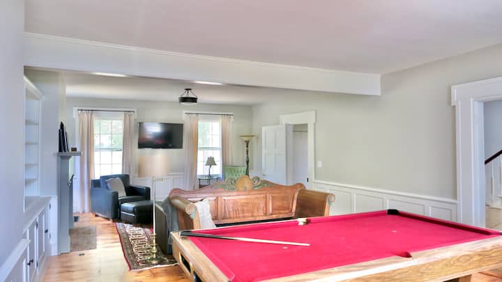 1841 Farmhouse Located In The Warwick Valley! - Chester, NY