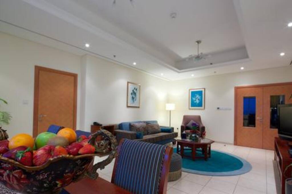 Living Room / Lounge