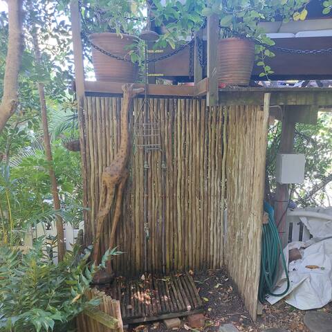 On Clifton Beach, Bungalow, Jacuzzi, WIFI, BBQ gallery image 4