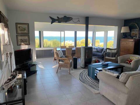 Seaview: 4 stars holiday house, with sunset on sea