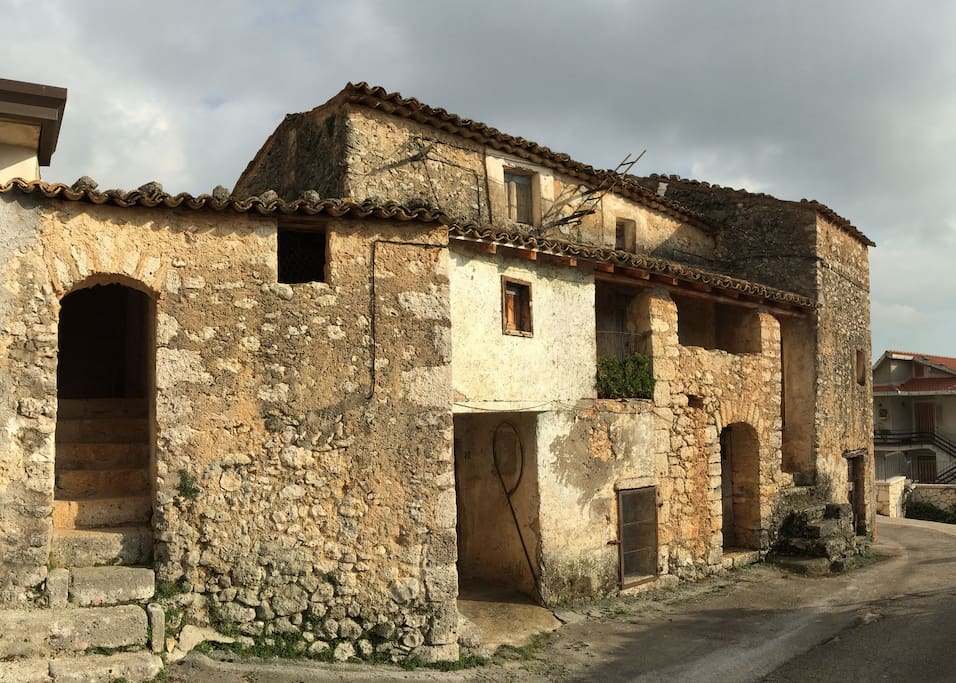 Upon turning into Case Volpi, you will see beautiful abandoned buildings, 100's of years old.