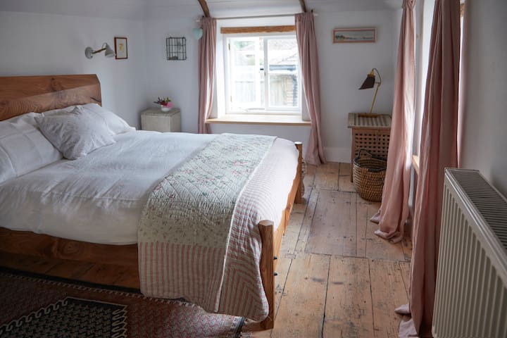 Airbnb Bosham Vacation Rentals Places To Stay England