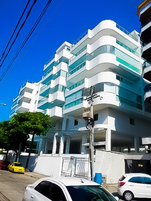 Fachada do prédio vista lateral