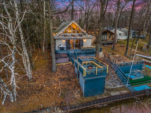 Hale Haven - Lake House w/ Hot Tub and Loft