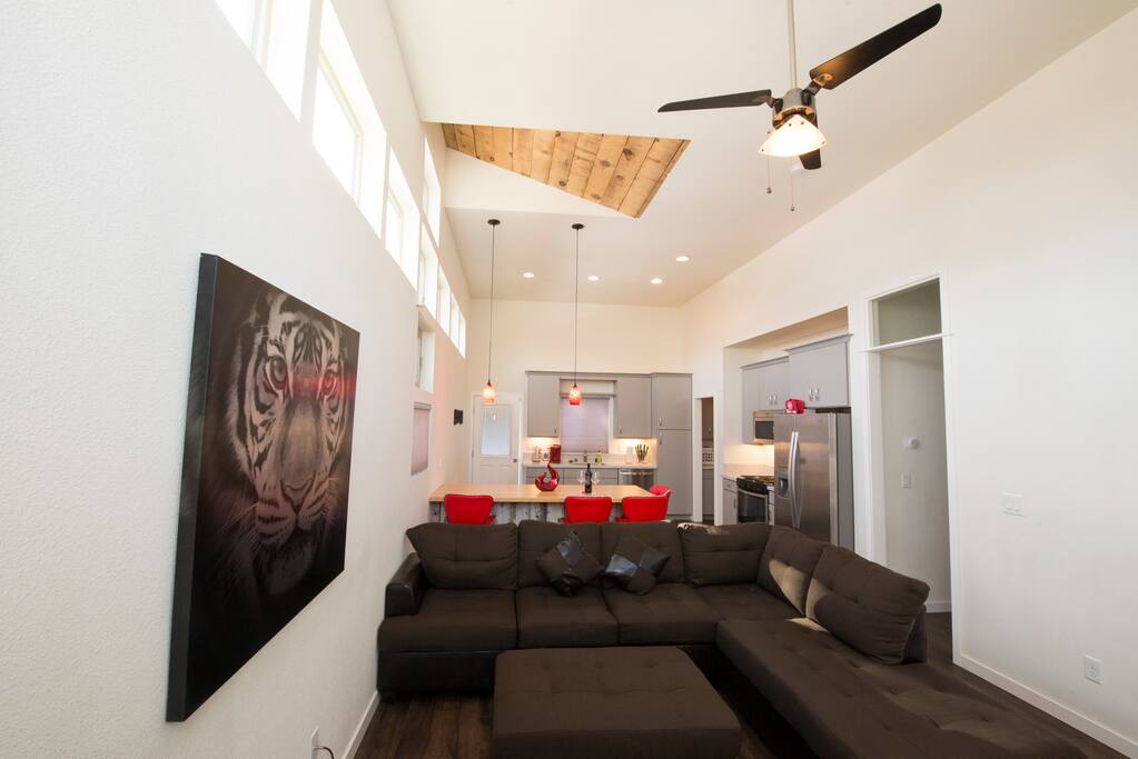 Living room/Kitchen