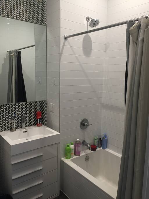 Full bathroom